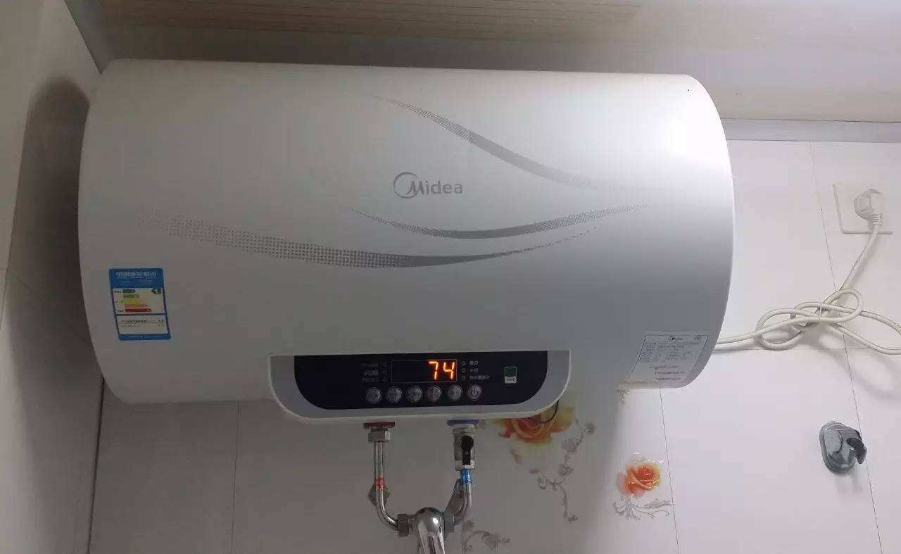 安全閥在電熱水器中的作用